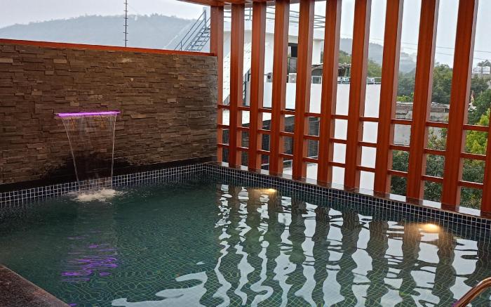 Hotel Taviral Regency