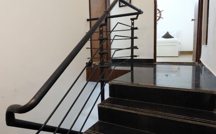 Ash 3 Bedroom House - Goregaon East 