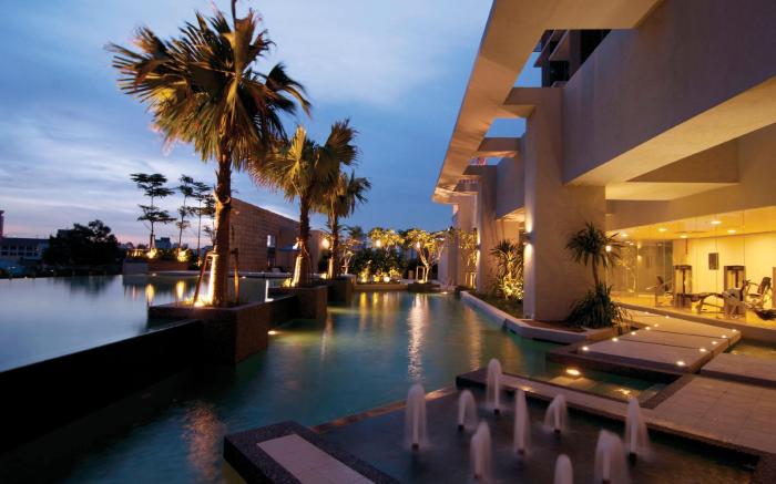 LTS Homestay @ Swiss Garden Residences