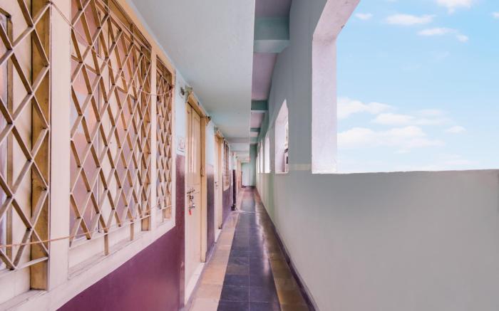 Hotel O New Sri Sai Amaravati Lodge