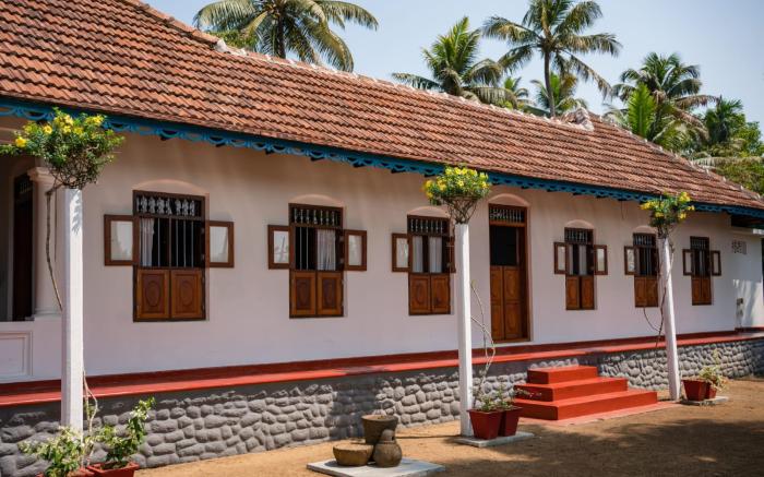 Kuttanad Kayak Club by LexStays