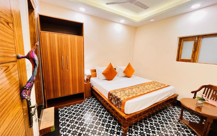 Hotel Green Galaxy - Green Park South Delhi