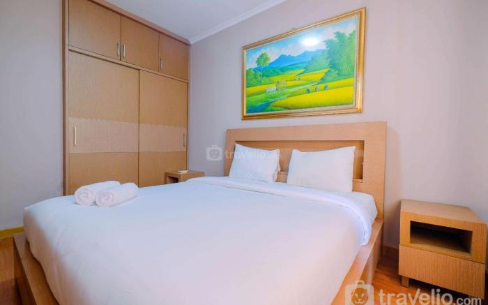 Comfy 2BR Marina Ancol Apartment By Travelio