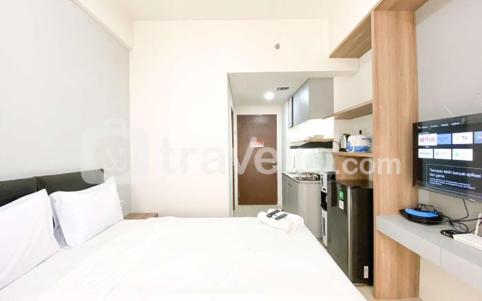 Well Studio Transpark Juanda Bekasi By Travelio