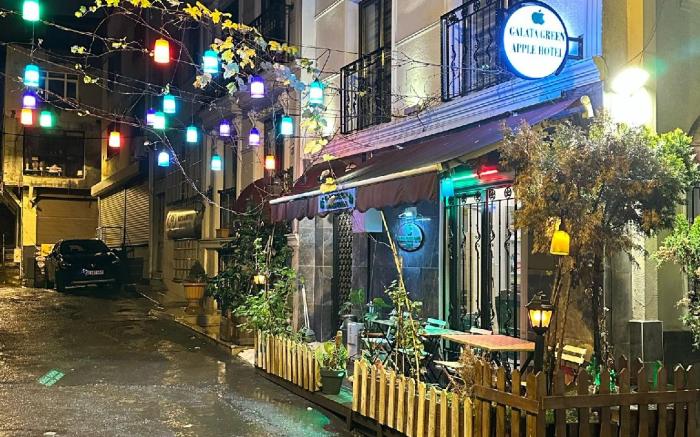galata green apple hotel