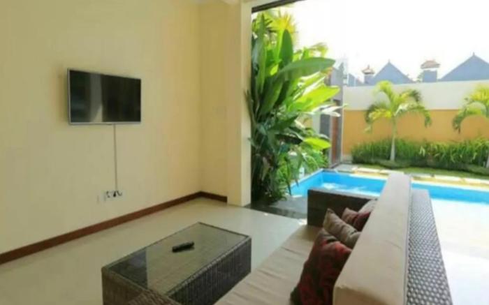 Amazing 1BR Private Pool Villa in Seminyak Bali