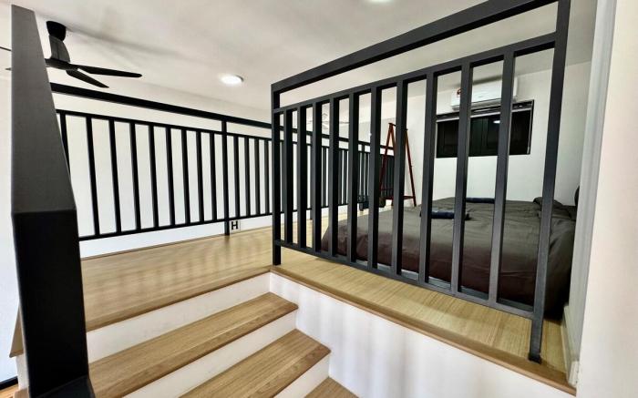 Sunway GRID Loft Retreat for4-8pax BigBox Legoland