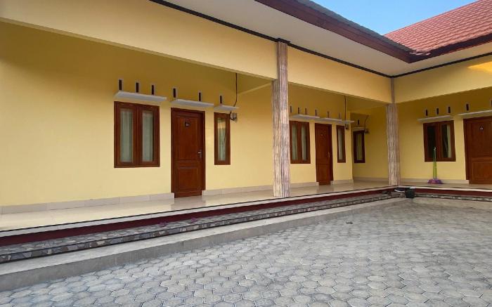 OYO Life 93255 Kosan Teratai Jaya