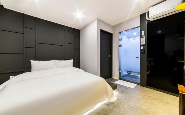 Incheon (Sungui Station) Bomnal