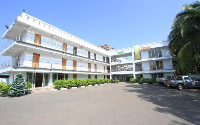 O.U.M.HOTEL