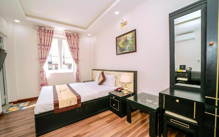 Vinh Hoi Hotel