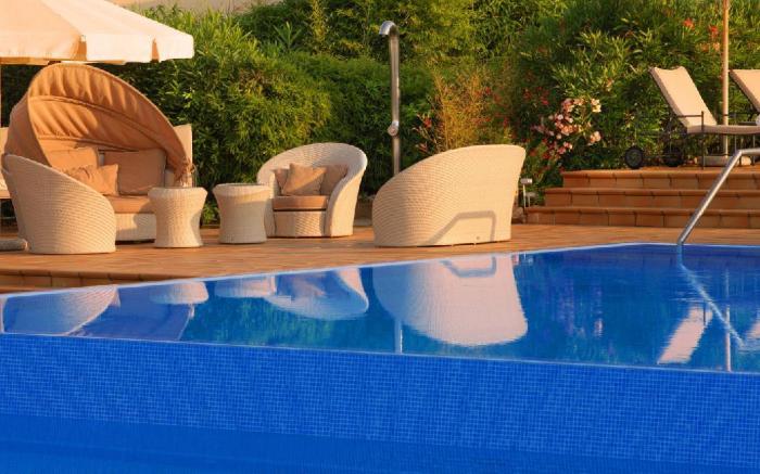 The St. Regis Mardavall Mallorca Resort