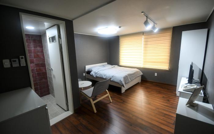 Bluehum Guesthouse