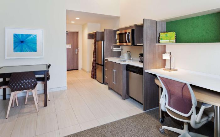 Home2 Suites by Hilton Birmingham Colonnade