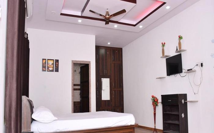 Hotel Ajitgarh