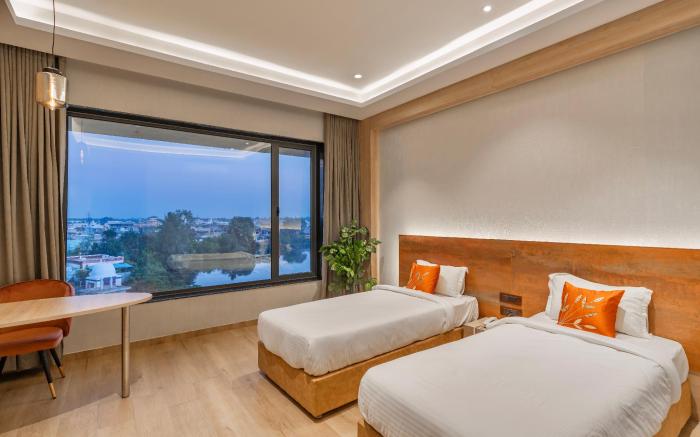 HOTEL ICON