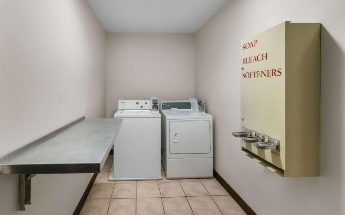 Clarion Pointe Apex – Holly Springs