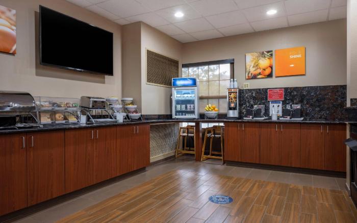 Comfort Suites State College near Penn State