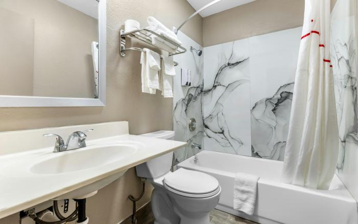 Red Roof Inn Huntsville, AL