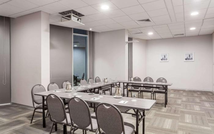 Ramada Encore Lima San Isidro