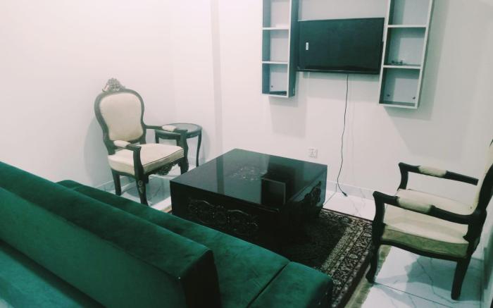 Seaview Hotel & Apartments