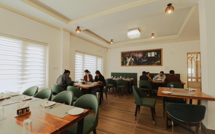 Crown Himalaya Hotel