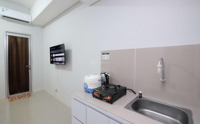 Minimalist Studio @ Transpark Juanda By Travelio