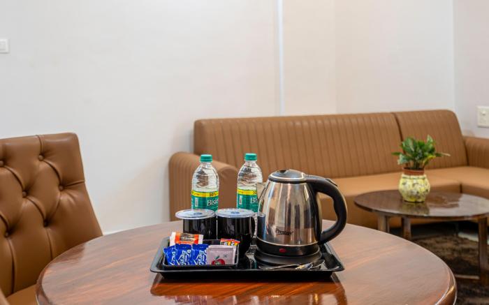 StayBird - Divine Suites, Business Hotel, Kharadi 