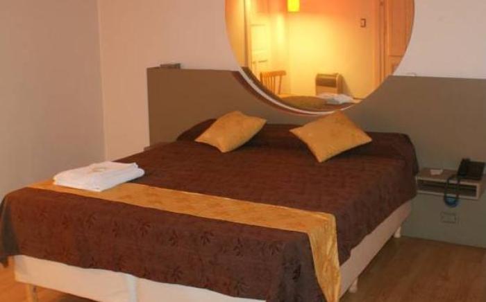 Casi Guemes Hotel