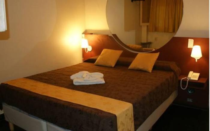 Casi Guemes Hotel