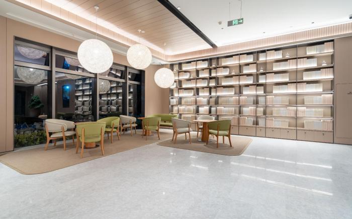 Ji Hotel Hangzhou Linping Chongxian Shangyi Plaza