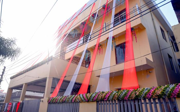 Sri Ram Janki Palace
