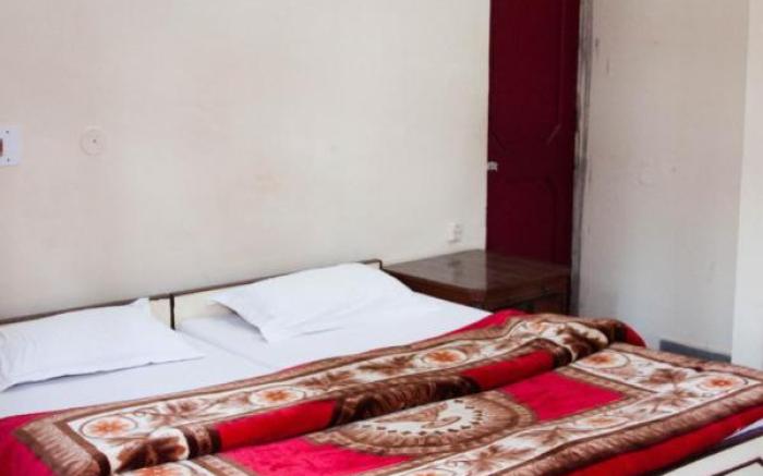 Falcon guest house
