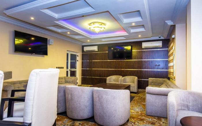 JOYGATE HOTEL & SUITES