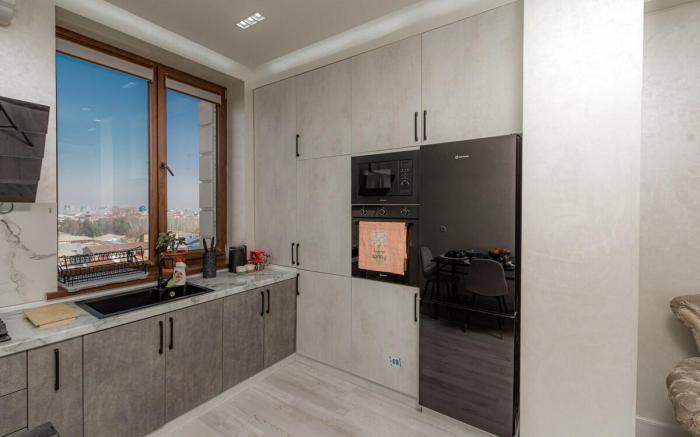 Modern flat in prime central location