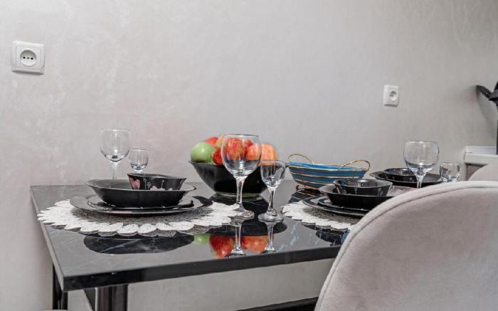 Modern flat in prime central location