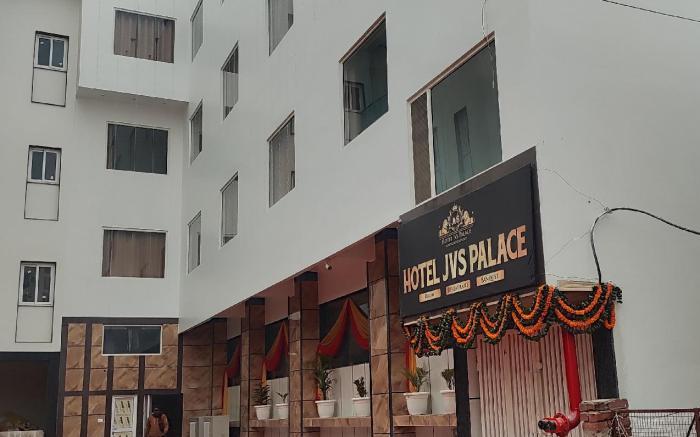 Hotel JVS Palace