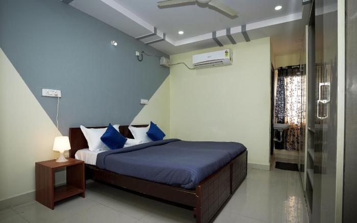 HIVEE-1 Rooms & Living Twin Bed AC