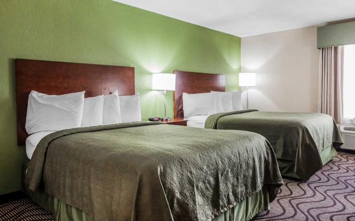 Quality Inn & Suites Altoona - Des Moines