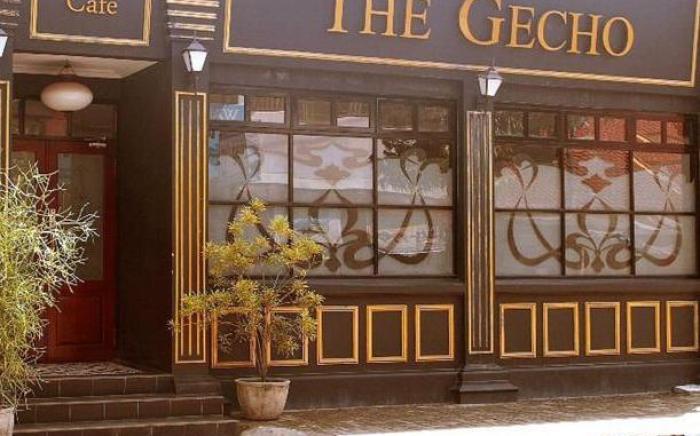 The Gecho Inn Town