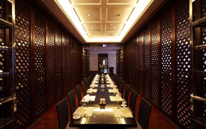 Haiyang Shenglong Jianguo Hotel