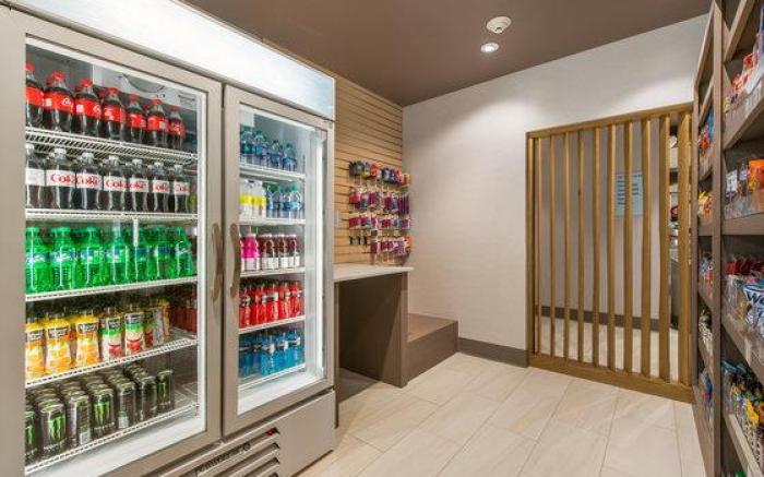 Holiday Inn Express & Suites - Carrollton West