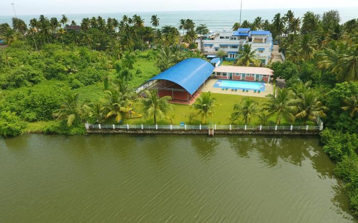Blue Waters Cherai