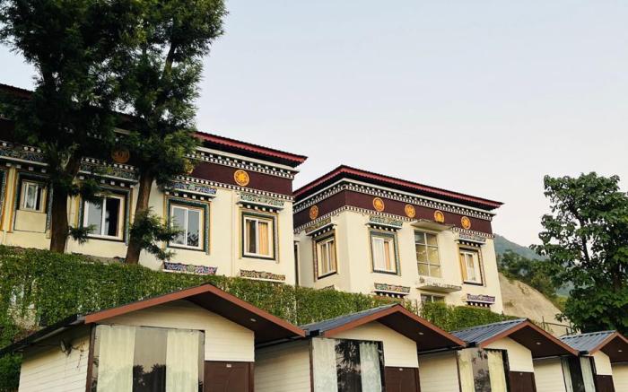 The Bluewind Resort