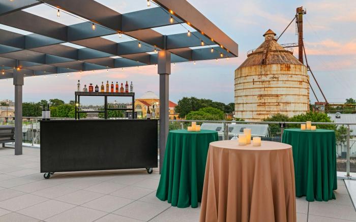 AC Hotel Waco Downtown