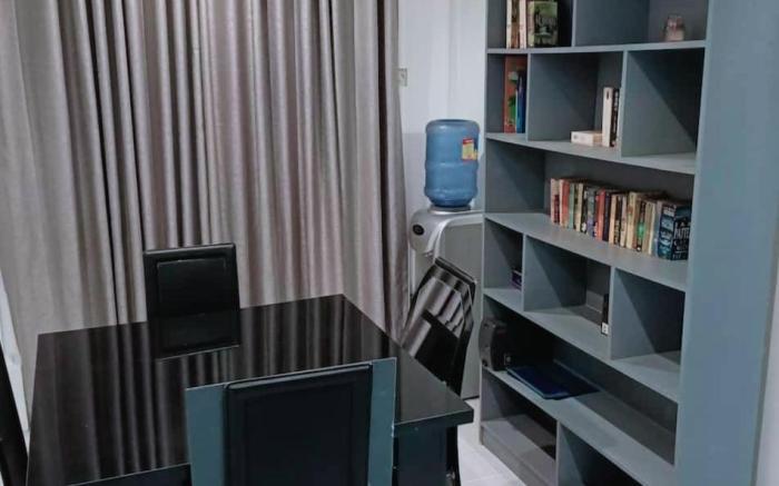 A perfect place for working and vacating guest. 