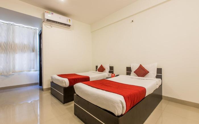 OYO 10219 Hotel Ten Eleven