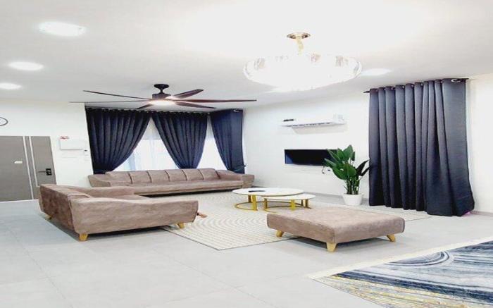 HOMESTAY FAMILY KULIM HI-TECH