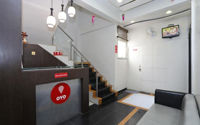 Hotel O Everest Inn Hotel