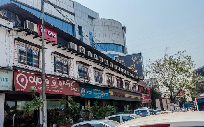 Hotel O Royal Grand Near Chhatrapati Shivaji International Airport